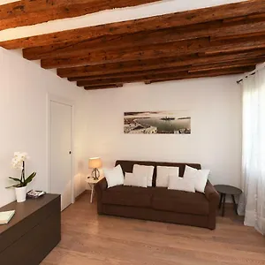 Homesweethome Apartment